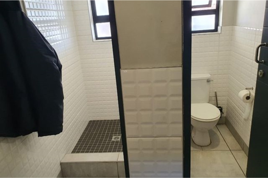 To Let commercial Property for Rent in Fairview Eastern Cape